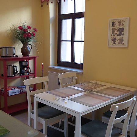 City-Ferienwohnungen-Dresden - Zentral Gelegen Im Haus Louisenstrasse 11 - Dresden-Neustadt ภายนอก รูปภาพ