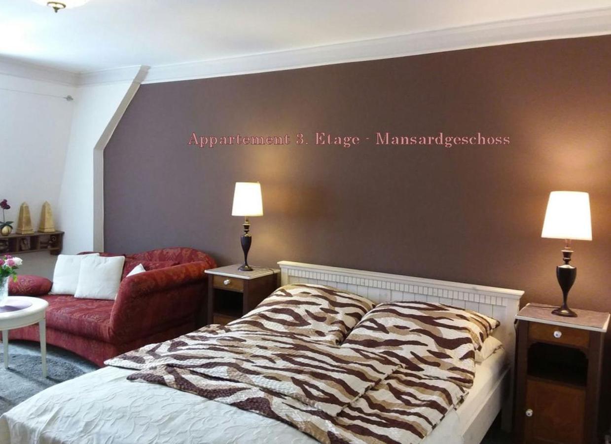 City-Ferienwohnungen-Dresden - Zentral Gelegen Im Haus Louisenstrasse 11 - Dresden-Neustadt ภายนอก รูปภาพ