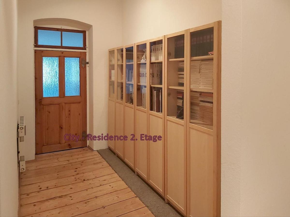 City-Ferienwohnungen-Dresden - Zentral Gelegen Im Haus Louisenstrasse 11 - Dresden-Neustadt ภายนอก รูปภาพ