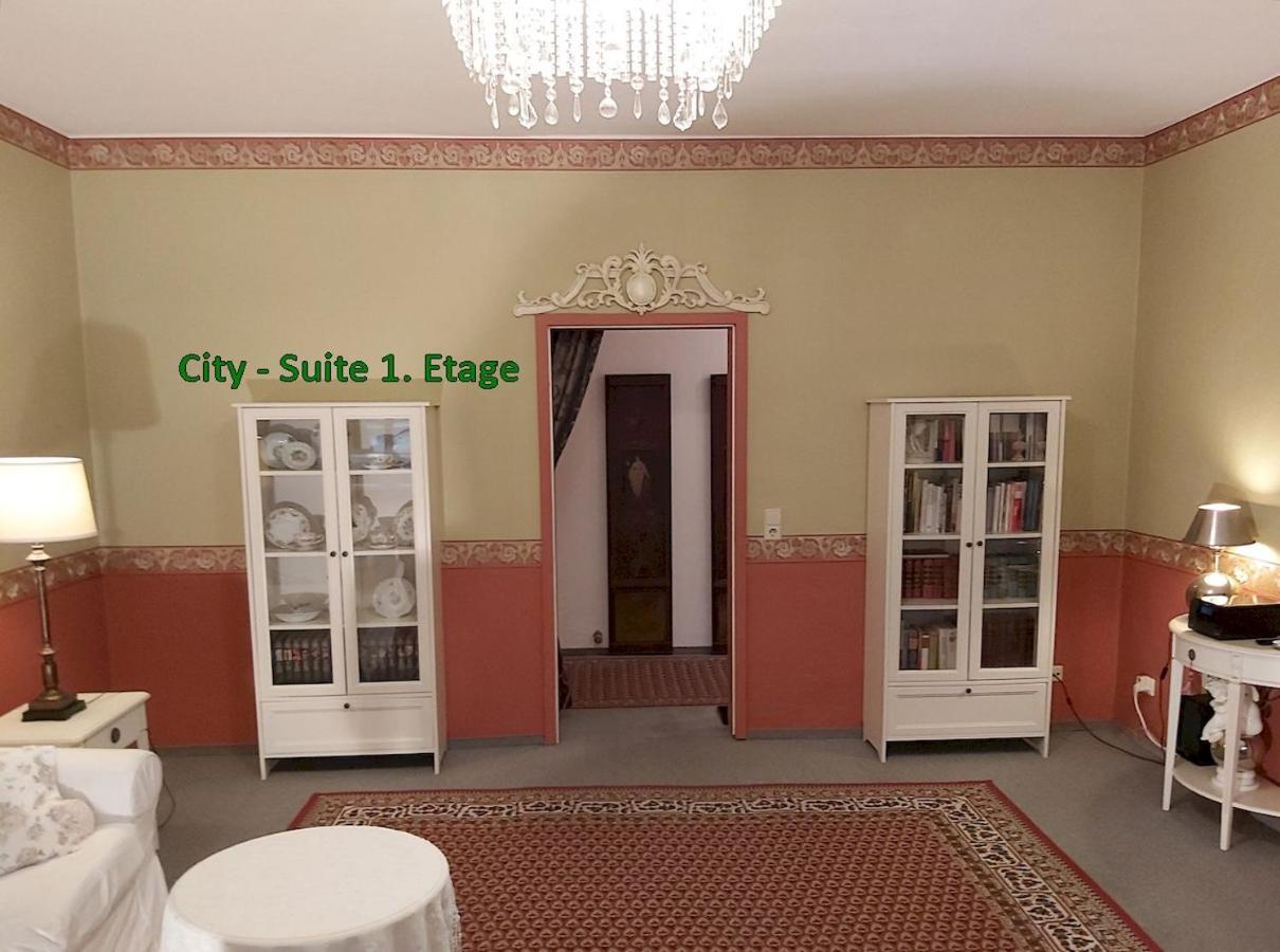 City-Ferienwohnungen-Dresden - Zentral Gelegen Im Haus Louisenstrasse 11 - Dresden-Neustadt ภายนอก รูปภาพ
