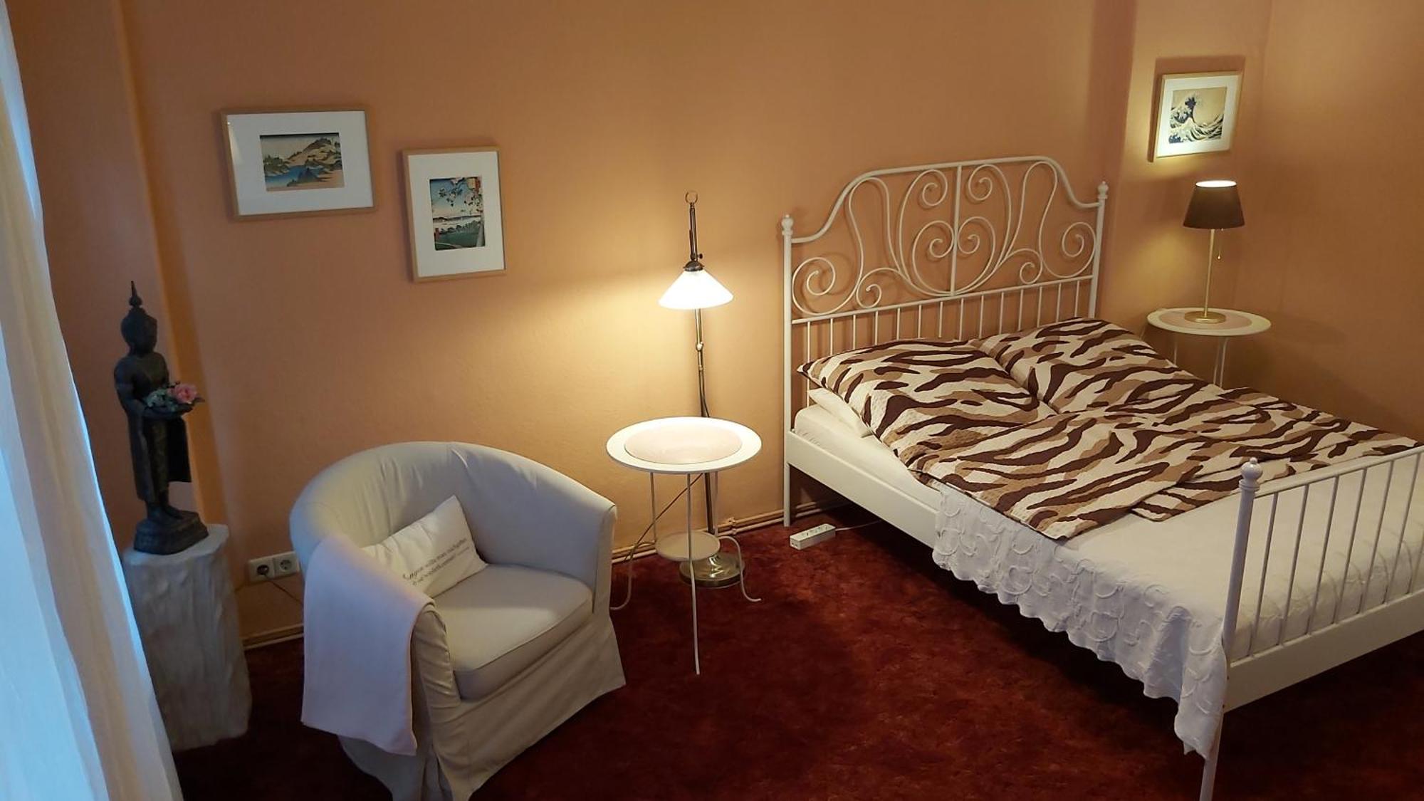 City-Ferienwohnungen-Dresden - Zentral Gelegen Im Haus Louisenstrasse 11 - Dresden-Neustadt ภายนอก รูปภาพ