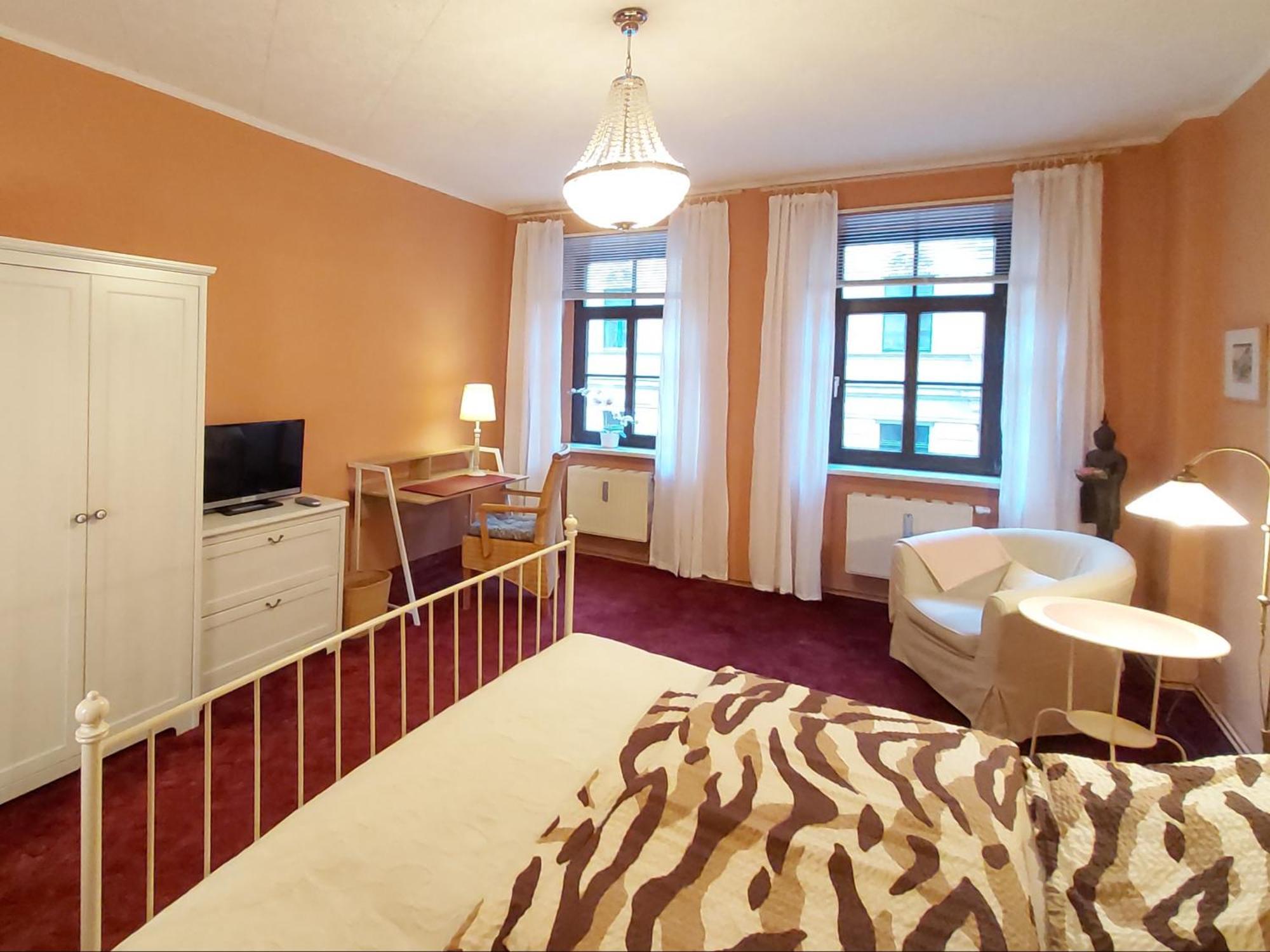 City-Ferienwohnungen-Dresden - Zentral Gelegen Im Haus Louisenstrasse 11 - Dresden-Neustadt ภายนอก รูปภาพ