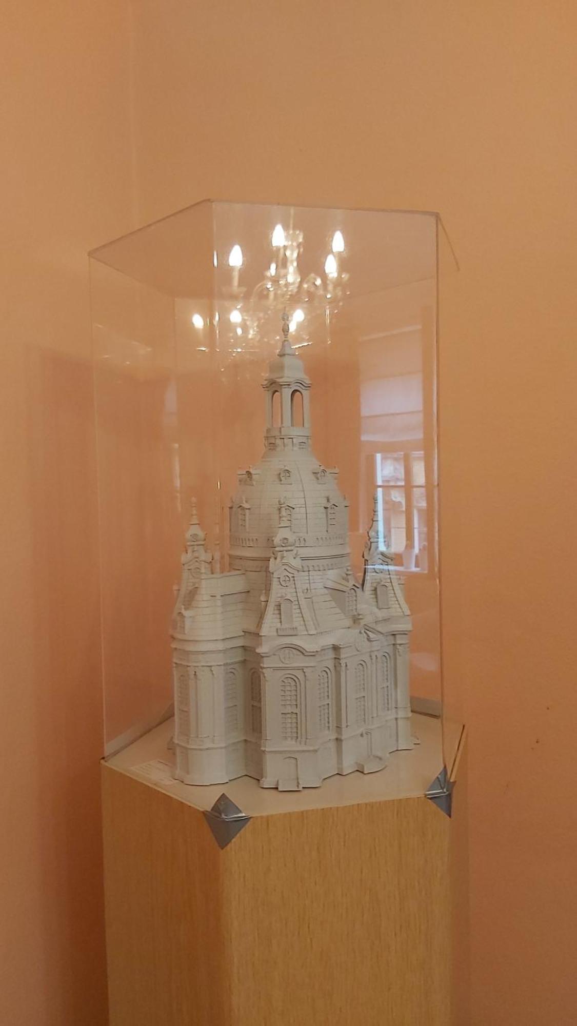 City-Ferienwohnungen-Dresden - Zentral Gelegen Im Haus Louisenstrasse 11 - Dresden-Neustadt ภายนอก รูปภาพ